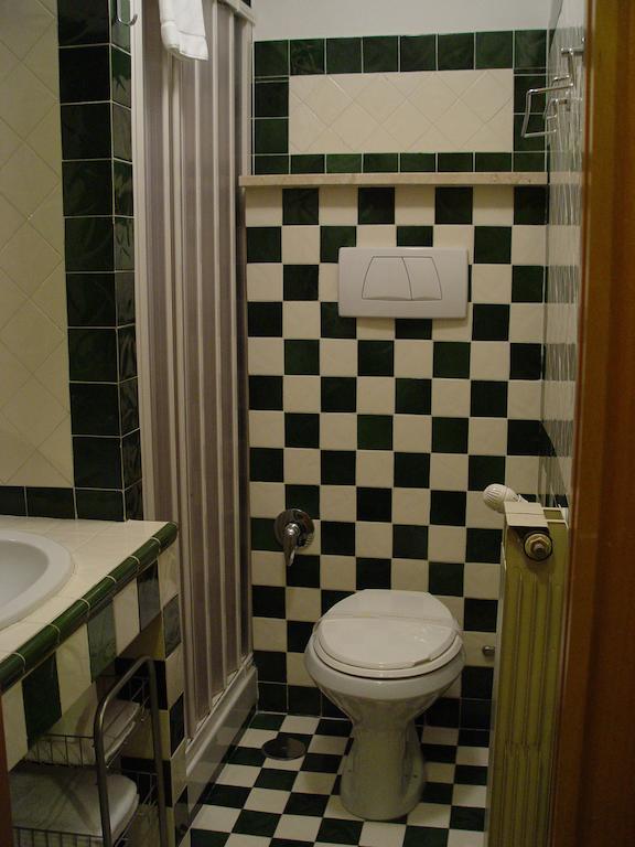 Hotel Sutrium Chambre photo